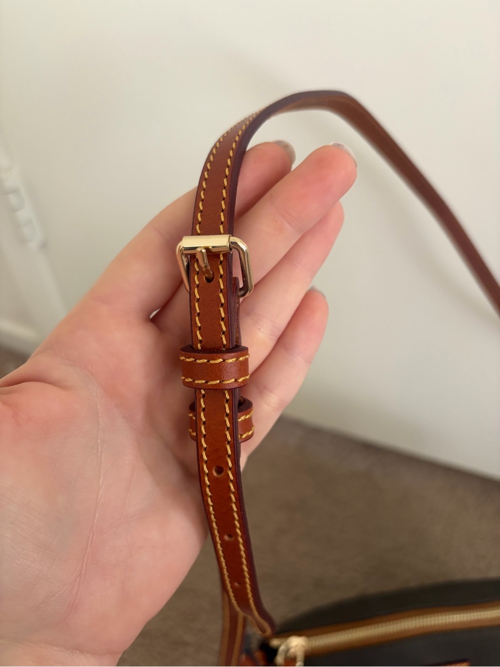 Dooney & Bourke Deep Espresso Brown Robin Crossbody with Tan Trim - Picture 7 of 12